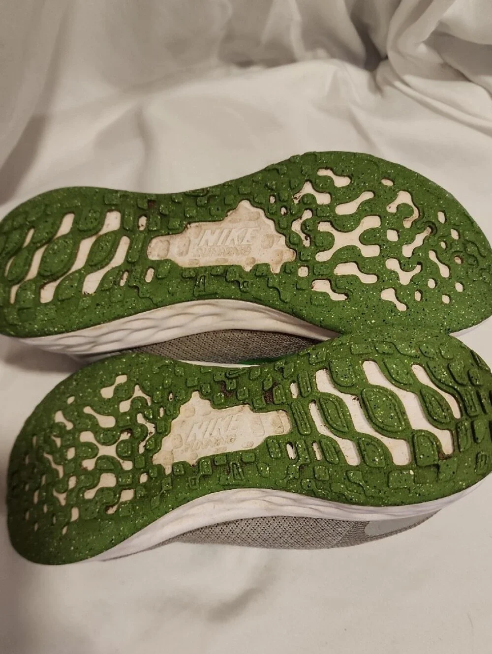 Nike Kids Gray Sneakers with Green Swoosh